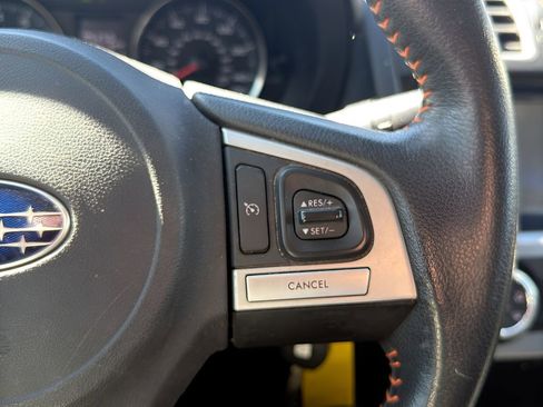 Used 2016 Subaru Crosstrek 2.0i Premium image 12