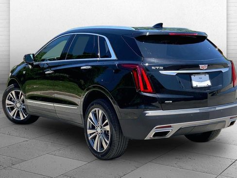Certified 2025 Cadillac XT5 Premium Luxury w/ Technology Package AWD/4WD image 11