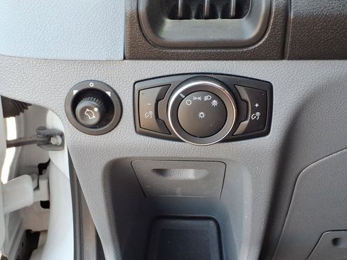 Used 2018 Ford Transit 350 XLT RWD image 22