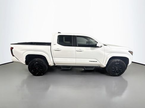Used 2025 Toyota Tacoma SR5 RWD image 8