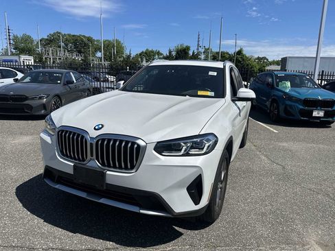 Used 2024 BMW X3 xDrive30i w/ Convenience Package AWD/4WD image 2