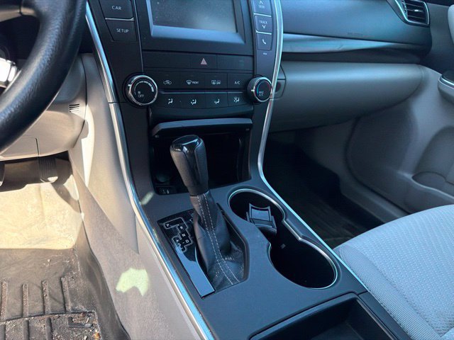 Used 2015 Toyota Camry LE FWD image 20