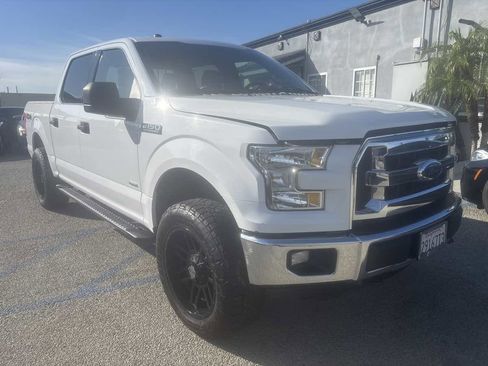 Used 2016 Ford F150 XLT image 3