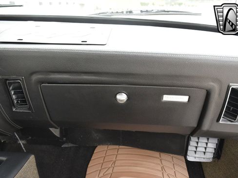 Used 1987 Dodge D/W Truck 150 image 25