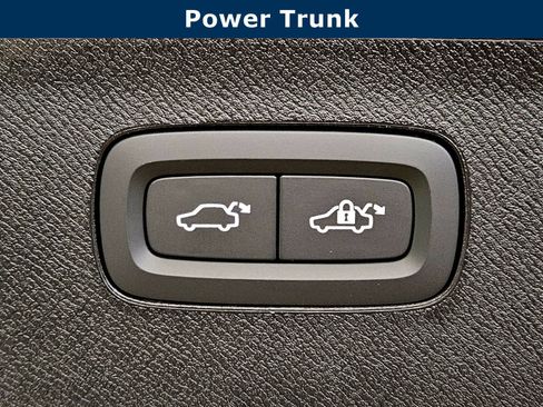 New 2026 Volvo XC90 T8 Ultra w/ Protection Package Premier AWD/4WD image 39