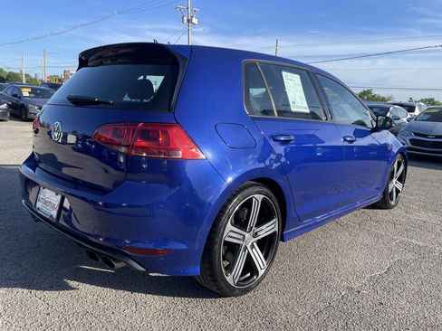 Used 2016 Volkswagen Golf 4-Door image 5