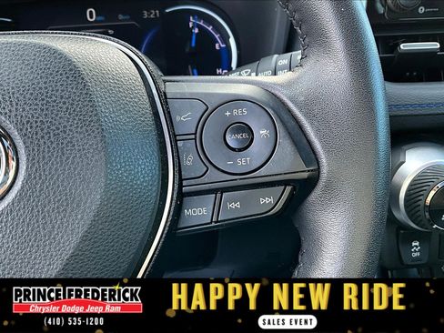 Used 2021 Toyota RAV4 XSE image 18