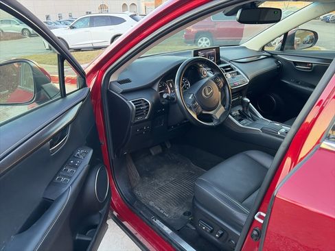 Used 2019 Lexus NX 300 AWD image 10