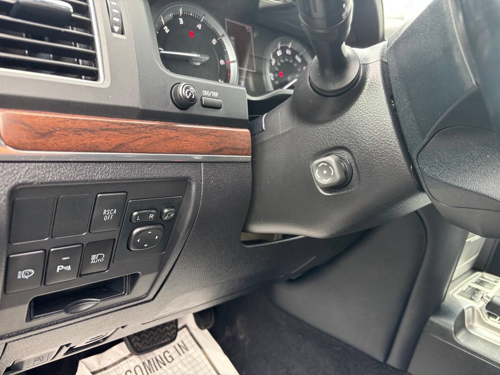 Used 2017 Toyota Land Cruiser AWD/4WD image 42