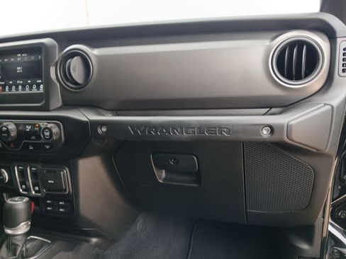 Used 2022 Jeep Wrangler Sport AWD/4WD image 81