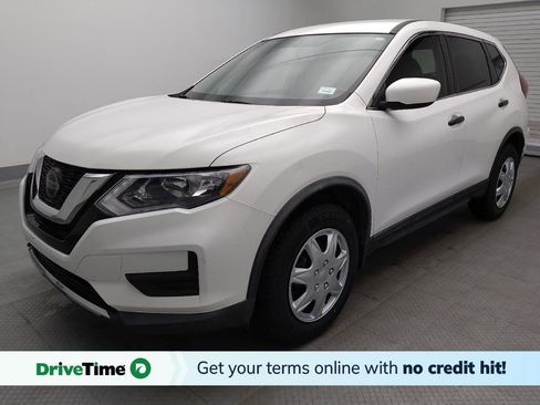 Used 2018 Nissan Rogue S AWD/4WD image 1