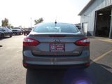 Used 2014 Ford Focus SE image 4