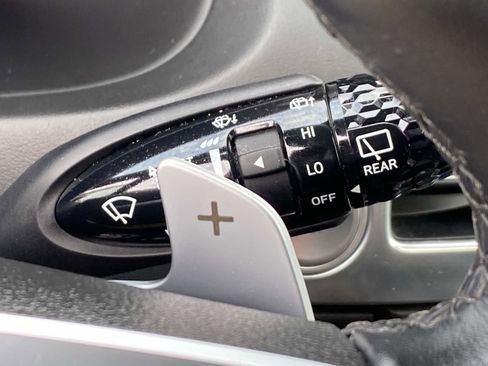 Used 2024 Hyundai Palisade Calligraphy image 23