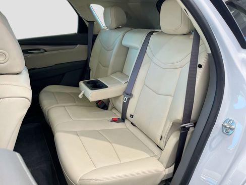 Used 2025 Cadillac XT5 Premium Luxury w/ LPO, ONYX Package image 26