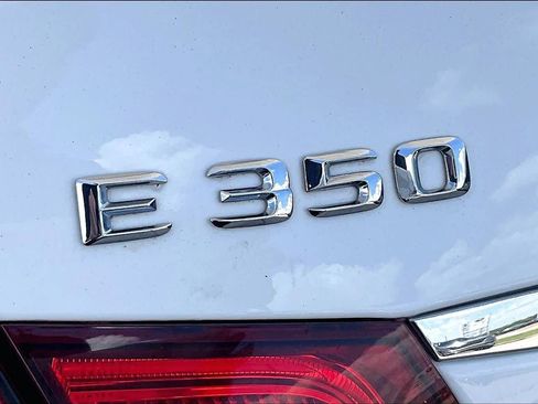 Used 2016 Mercedes-Benz E 350 Sedan image 28