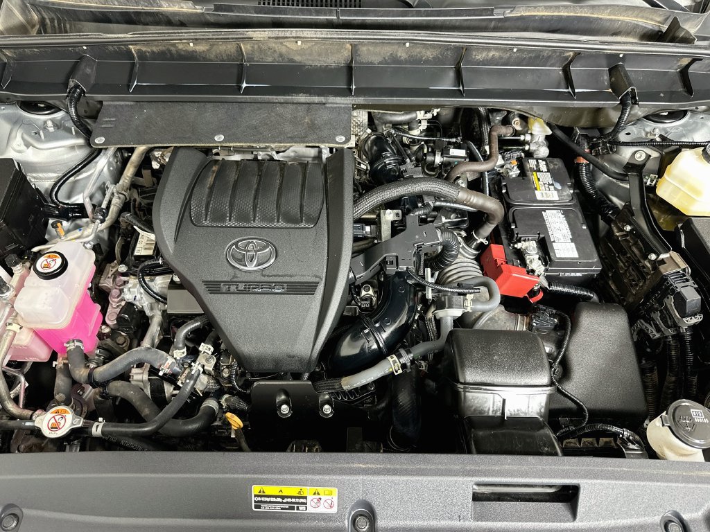 Certified 2025 Toyota Highlander XLE FWD image 30