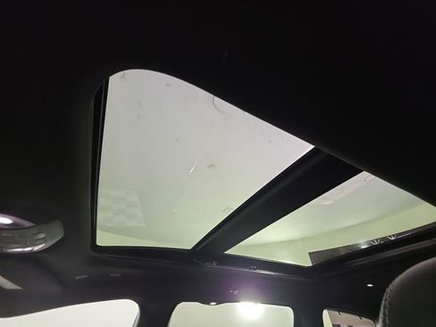 Used 2018 Chrysler Pacifica Touring-L Plus w/ Advanced Safetytec Group FWD image 34