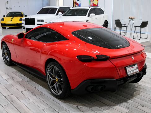 Used 2023 Ferrari Roma image 12