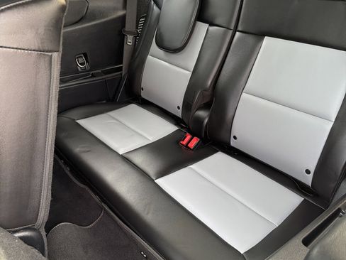 Certified 2022 Ford Explorer XLT w/ Equipment Group 202A image 13