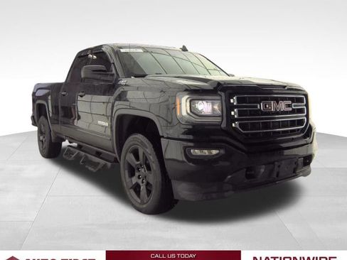 Used 2018 GMC Sierra 1500 SLE w/ SLE Value Package image 1