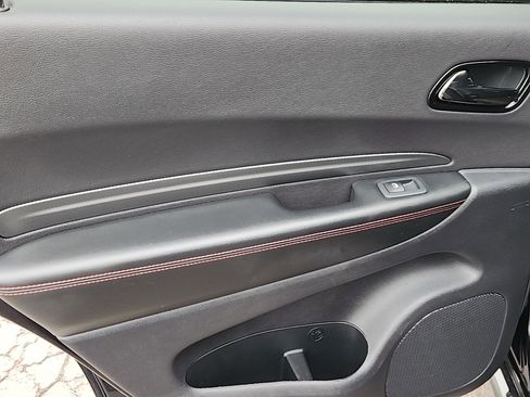Used 2025 Dodge Durango GT image 22