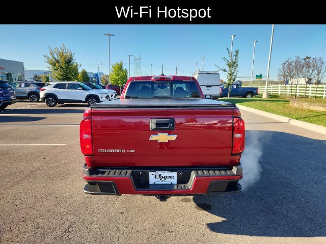 Used 2017 Chevrolet Colorado Z71 AWD/4WD image 9