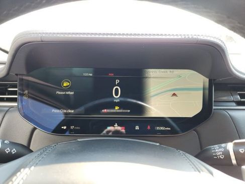 Used 2023 Land Rover Range Rover Long Wheelbase SE image 31