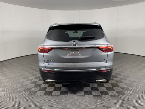 Used 2023 Buick Enclave Essence w/ Sport Touring Edition image 4