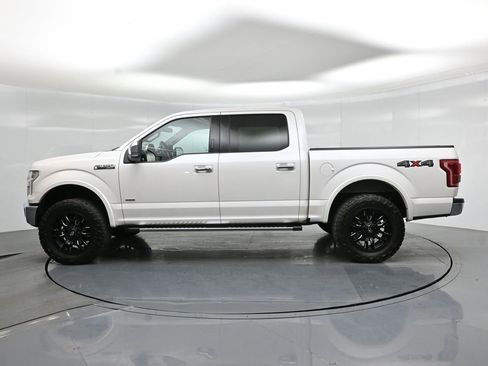 Used 2016 Ford F150 Lariat w/ Equipment Group 502A Luxury AWD/4WD image 29