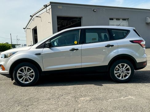 Certified 2018 Ford Escape S FWD image 6