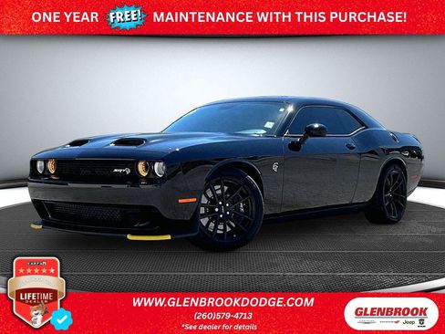 Used 2023 Dodge Challenger SRT Hellcat w/ Driver Convenience Group RWD image 1
