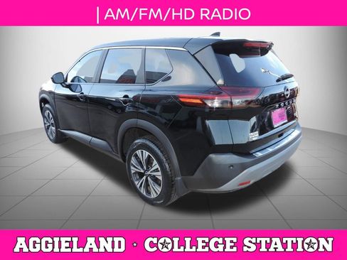 Used 2023 Nissan Rogue SV FWD image 6