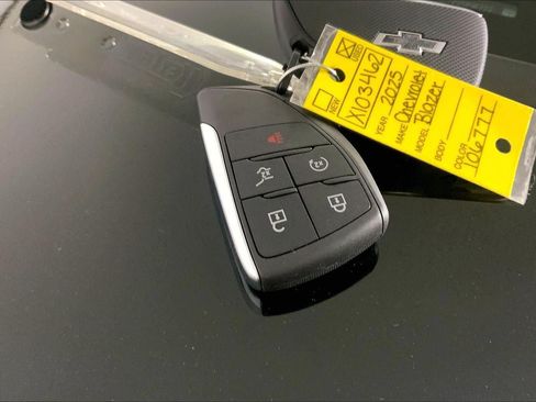 Used 2025 Chevrolet Blazer EV RS AWD/4WD image 12