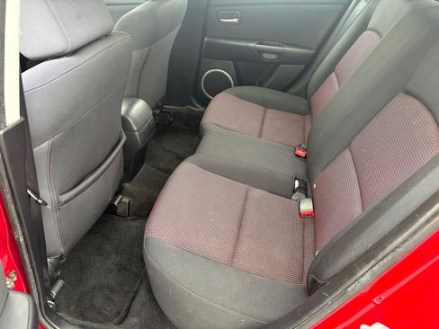 Used 2005 MAZDA MAZDA3 s FWD image 17