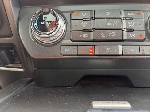 Used 2017 Ford F150 Lariat AWD/4WD image 42