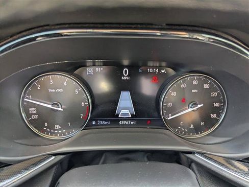 Used 2023 Buick Envision Essence w/ Sport Touring Package AWD/4WD image 9