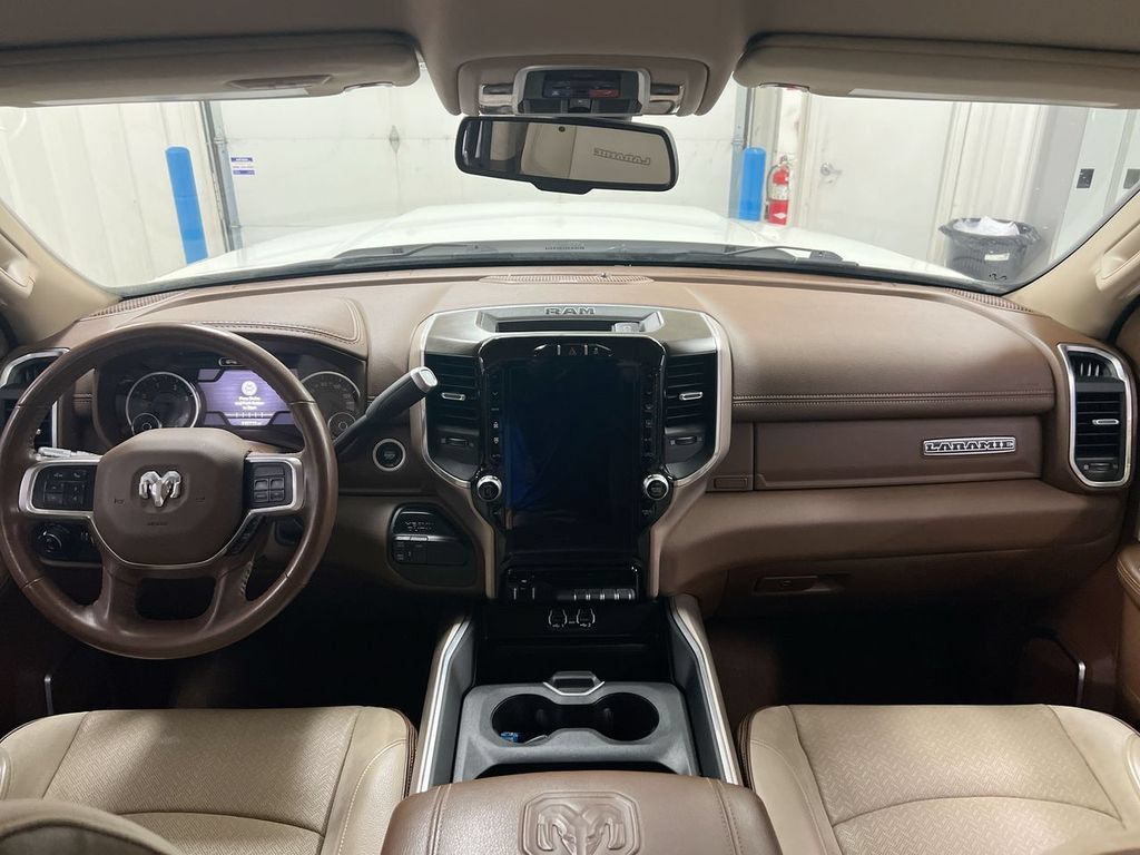 Used 2022 RAM 2500 Laramie AWD/4WD image 10