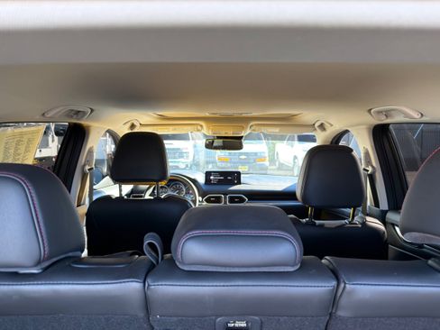 Used 2024 MAZDA CX-5 Carbon Edition image 16