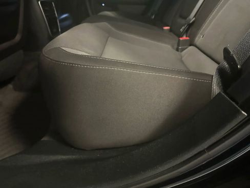 Used 2018 Dodge Charger R/T image 38