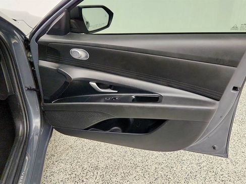 Used 2024 Hyundai Elantra SEL FWD image 26