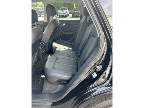 Used 2019 Audi Q5 2.0T Premium Plus w/ Premium Plus Package AWD/4WD image 6
