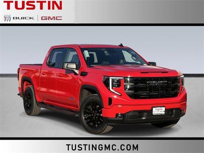 New 2026 GMC Sierra 1500 Elevation w/ LPO, Elevation Black Package