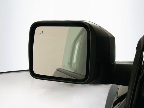 Used 2025 Ford Bronco Big Bend image 16