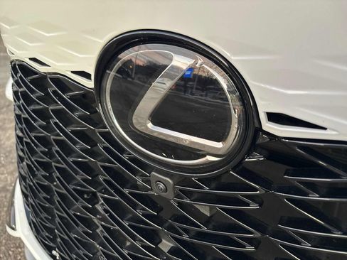 Used 2024 Lexus RX 500h F Sport image 39