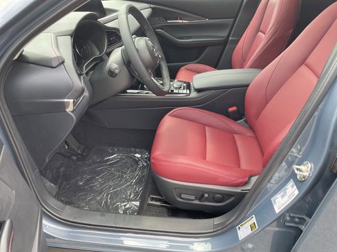 New 2025 MAZDA CX-30 AWD 2.5 S w/ Preferred Package image 13