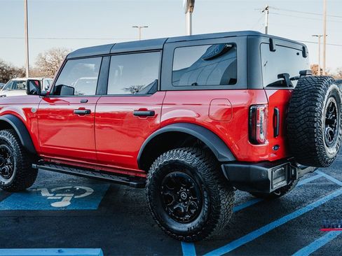 Certified 2023 Ford Bronco Wildtrak image 4