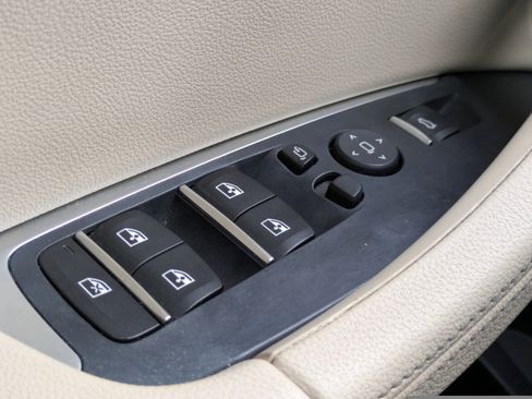 Used 2018 BMW X3 xDrive30i image 26