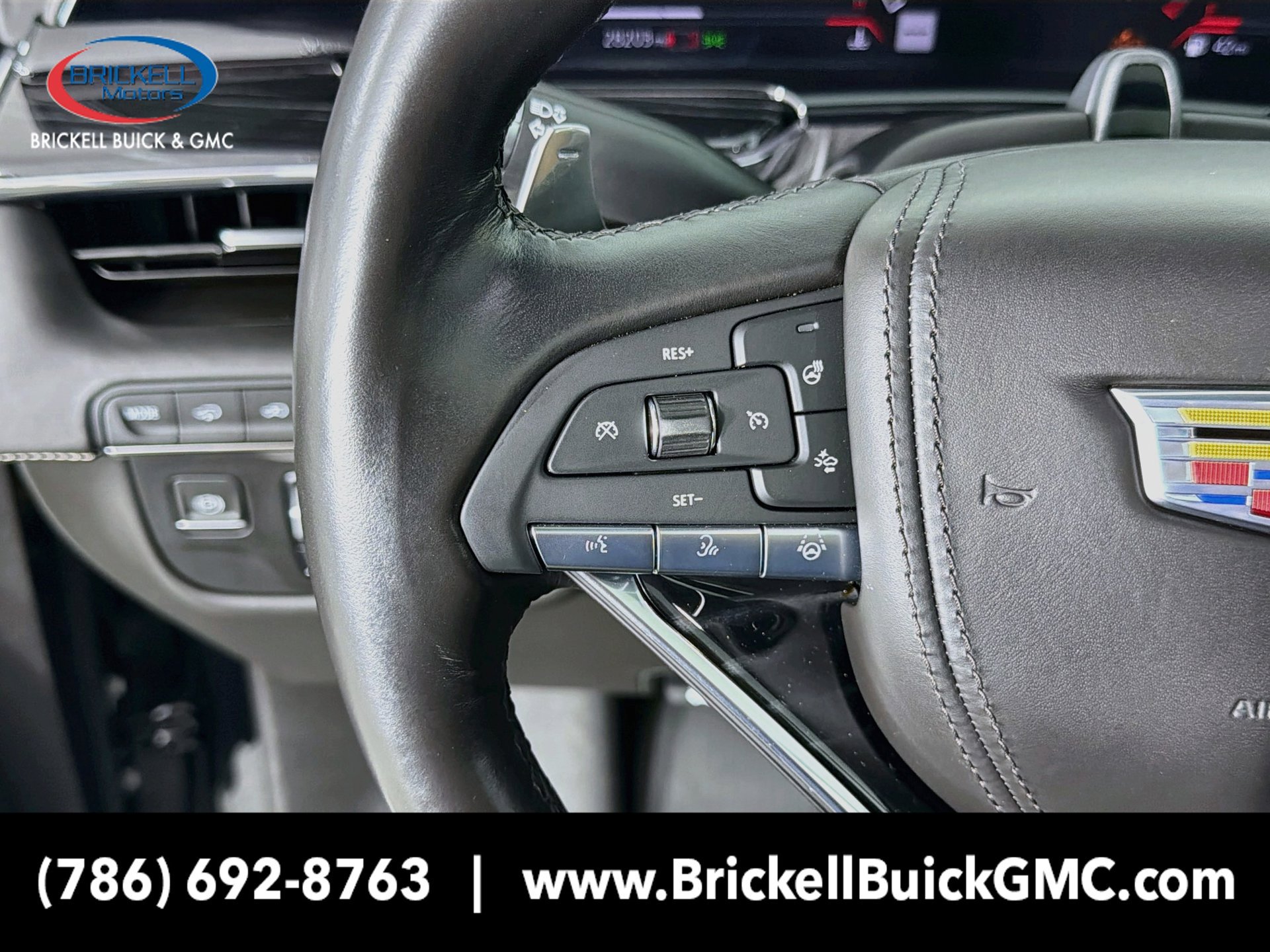 Used 2023 Cadillac Escalade ESV V AWD/4WD image 40
