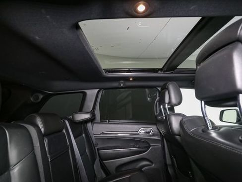 Used 2018 Jeep Grand Cherokee Limited w/ Luxury Group II AWD/4WD image 22