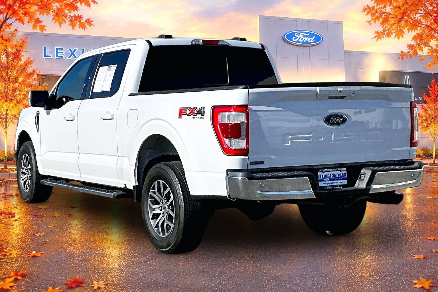 Used 2021 Ford F150 Lariat w/ FX4 Off-Road Package AWD/4WD image 4